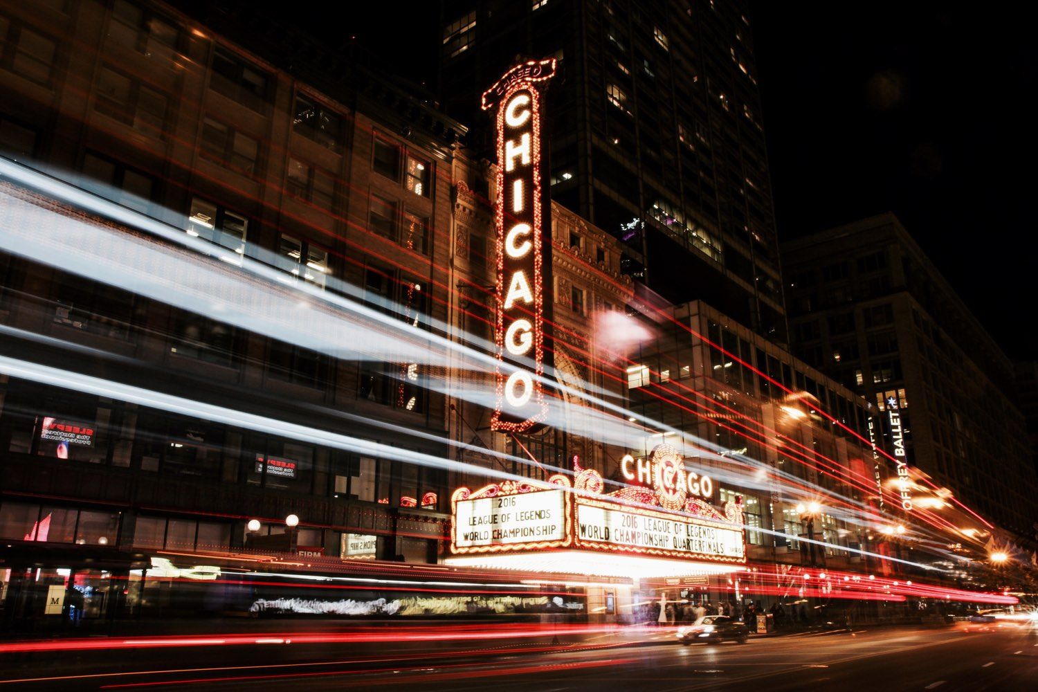 Sped up image of Chicago Theater.